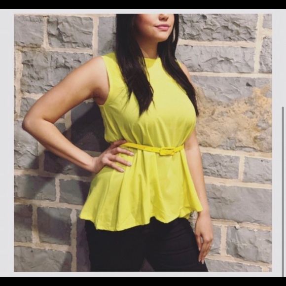 Chiffon Yellow Sleeveless Blouse Multiple Sizes - Picture 4 of 4